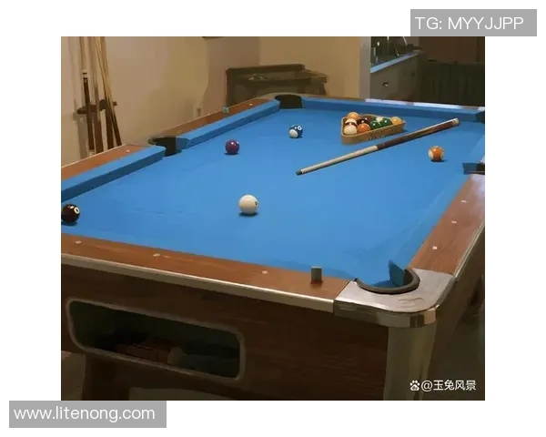 从球杆到绿呢台探寻台球运动中的技巧艺术与心理博弈