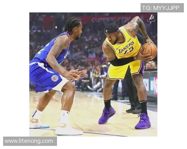 快船与湖人激战升级 洛杉矶德比再掀高潮 看点十足精彩纷呈 快船与湖人激战升级 洛杉矶德比再掀高潮 看点十足精彩纷呈