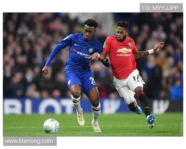 曼联强势出击迎战劲敌，全新阵容力求延续胜利势头