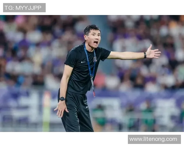 邵佳一：从绿茵场的闪光到中国足球的希望与挑战